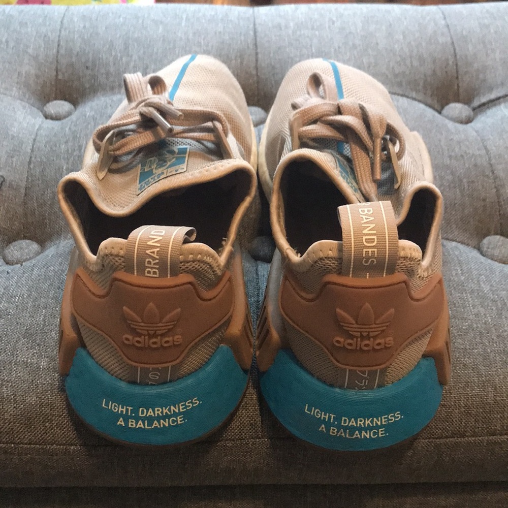 Adidas NMD R1 - Rey Star Wars Women’s Sneaker Tan and Blue - Picture 2 of 6